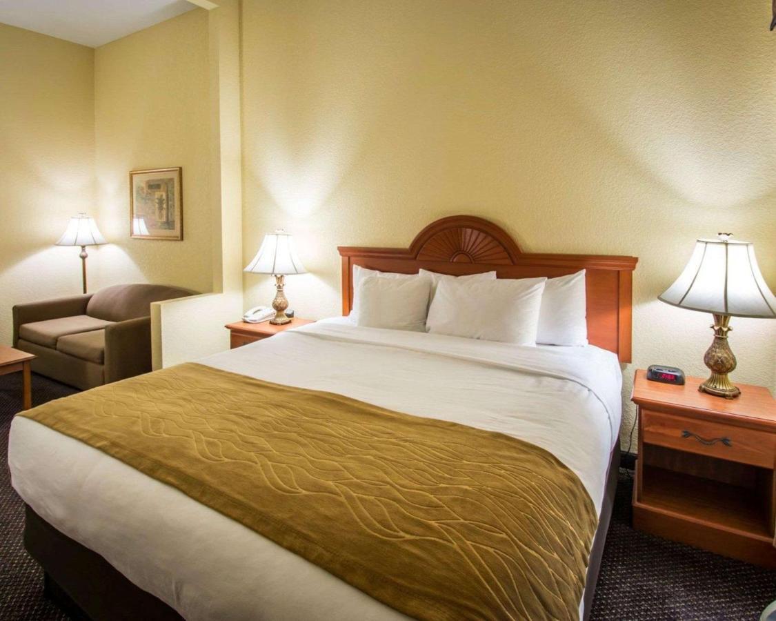 Comfort Inn & Suites Jupiter I-95 Bagian luar foto