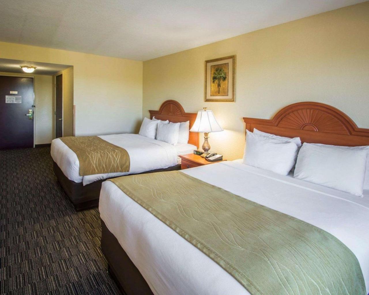Comfort Inn & Suites Jupiter I-95 Bagian luar foto