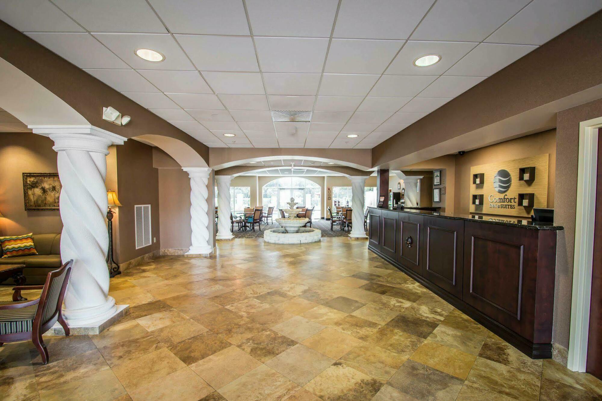 Comfort Inn & Suites Jupiter I-95 Bagian luar foto